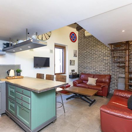 Mou Trastevere House By Rental In Roma Ngoại thất bức ảnh